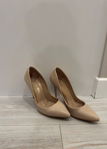 Bej Stiletto Topuklu Kadın Ayakkabı - Görsel 3