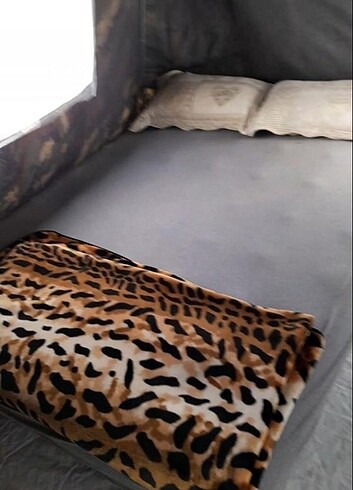 Askeri kamuflajlı aile çadırı. - Görsel 6