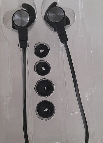 Yeni kutuda garantili bulutun kulaklık - Görsel 2