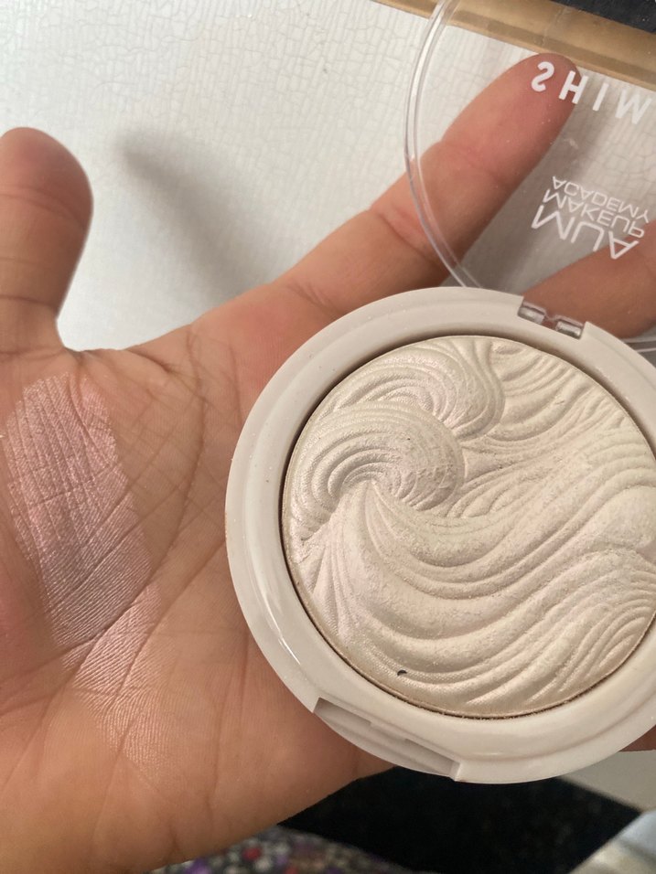 MUA MakeUp Academy Bej Aydınlatıcı Pudra - Görsel 2