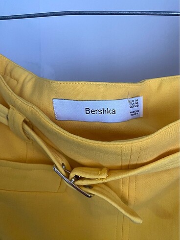 Bershka Kemerli etek