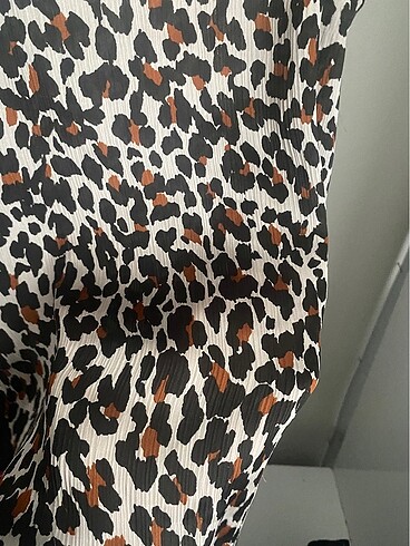 Mango leopar askılı üst - Görsel 5