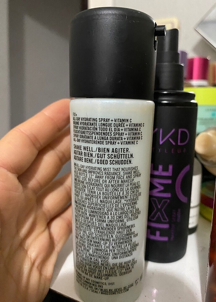 Mac makyaj sabitleyici - Görsel 3