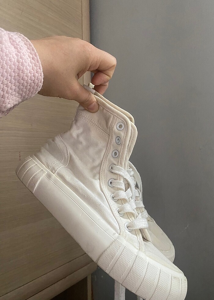 beyaz ayakkabı - Görsel 2