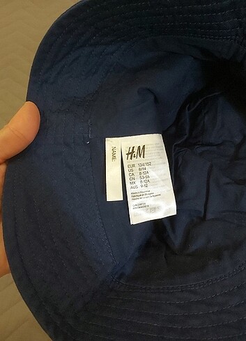 5-8 Yaş, 22 cm Beden 3 adet şapka ve slipstop babet