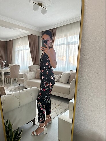 Zara Çicekli tulum
