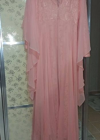 Pembe Nakışlı Uzun Drapeli tesettür Abiye Elbise - Görsel 3