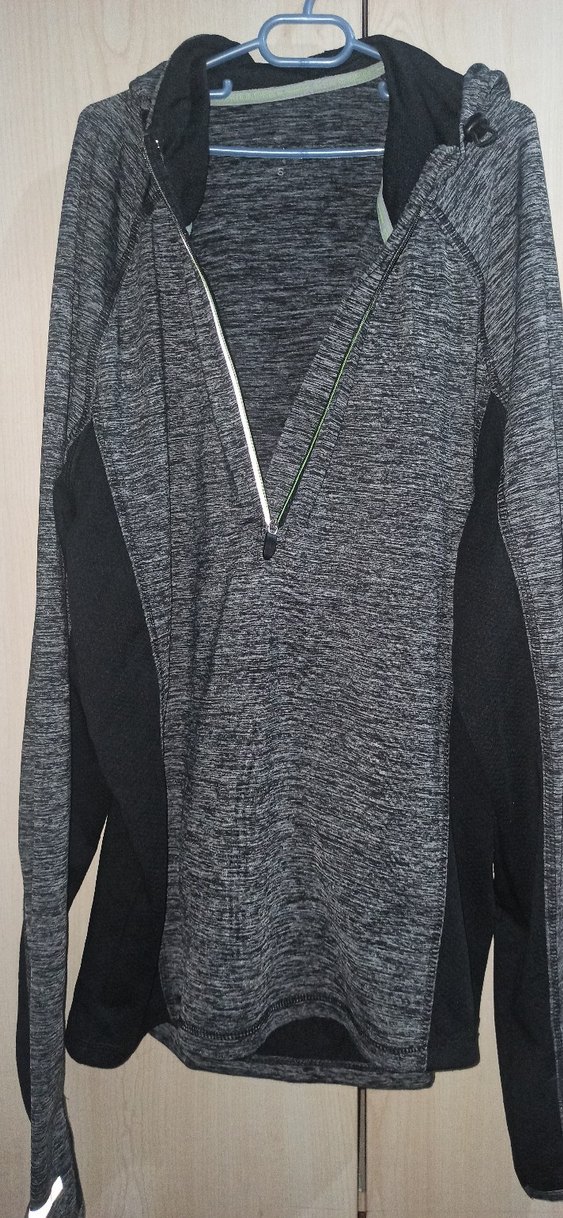 Gri Uzun Kollu Yarım Fermuarlı Sweatshirt  arka cepli - Görsel 2