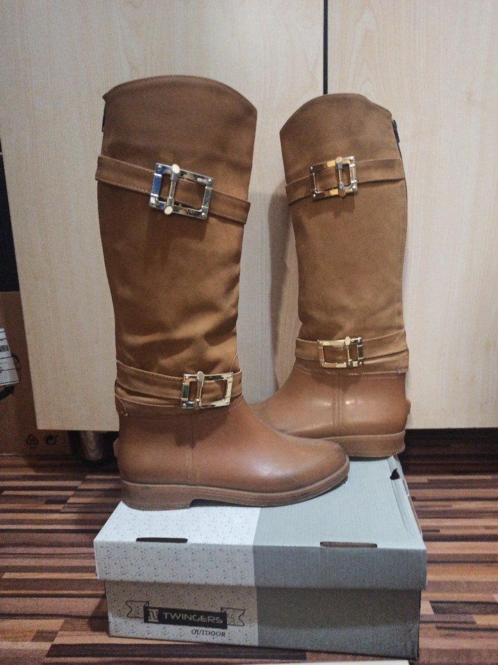 Bej Kadın Tokalı Dizüstü Deri Bot - Görsel 2