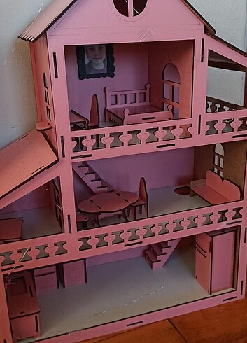  Beden Renk Ahşap oyun evi