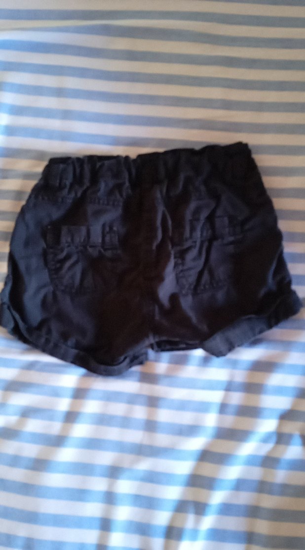 Kız Siyah Pilili Denim Şort - Görsel 2