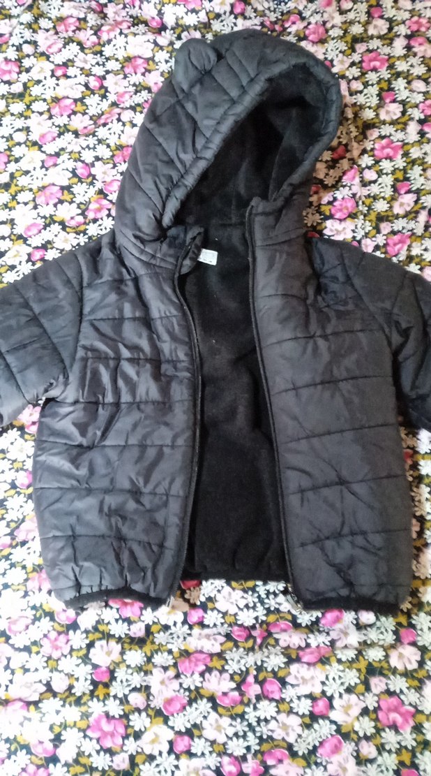 Kürklü Kapüşonlu Siyah Erkek Çocuk Mont - Görsel 3