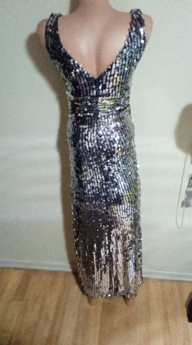 Parlak Yılan Desenli Uzun Abiye Elbise - Görsel 4