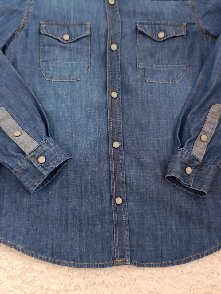 Düğmeli Erkek Çocuk Kot Gömlek - Görsel 5