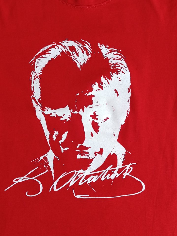 Kırmızı Atatürk Kısa Kollu Tişört - Görsel 4