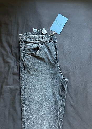 Stradivarius Gri Regular Fit Kadın Kot Pantolon - Görsel 3