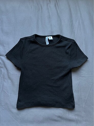 H&M crop top