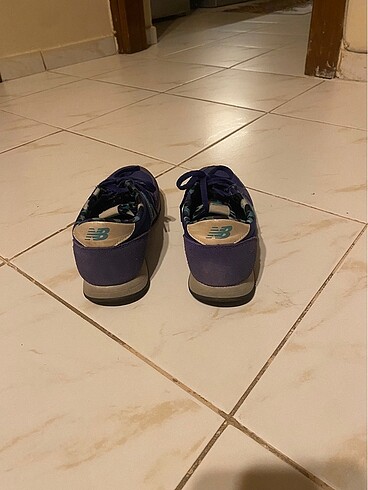 37,5 Beden New balance 420 kadın spor ayakkabı