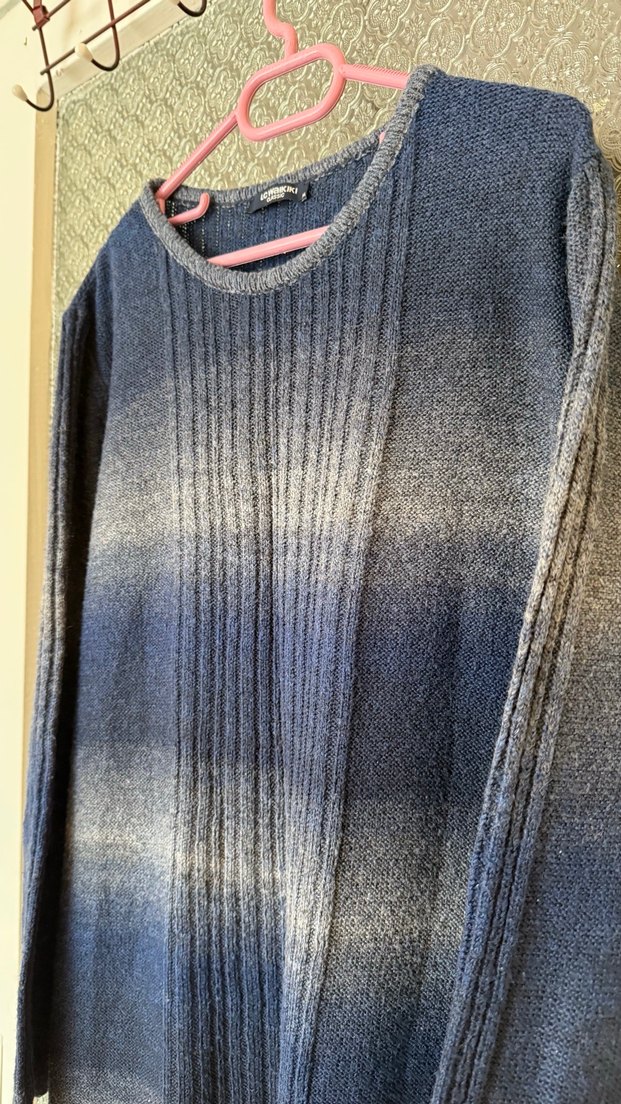 Gri mavi Batik Desenli Uzun Örgü Kazak - Görsel 2