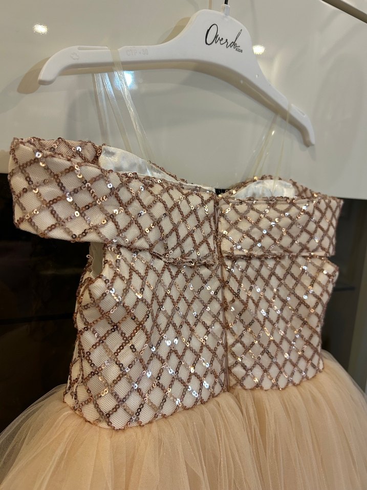 Kız Çocuk Bej Straplez Fırfırlı Elbise - Görsel 5