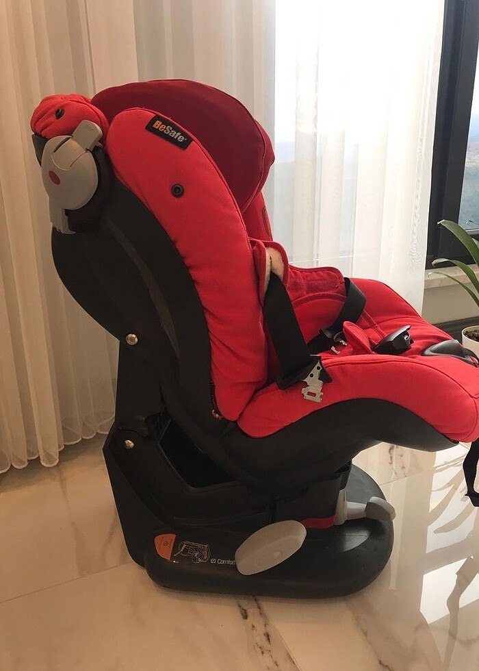BeSafe İzi Comfort X3 9-18 Oto Koltuğu - Görsel 4
