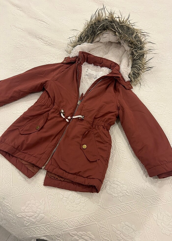 H&M Dolgulu parka 4/5 yaş - Görsel 2