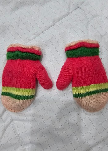 Renkli Nakışlı Örgü Kız Eldiveni - Görsel 3