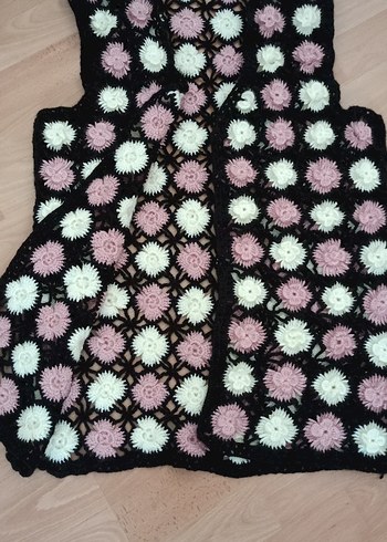 Çiçek Desenli Uzun Örgü Kadın Yelek - Görsel 11