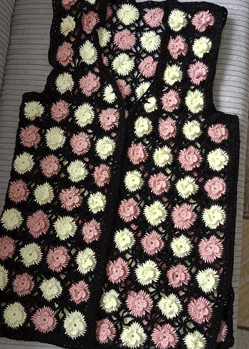 Çiçek Desenli Uzun Örgü Kadın Yelek - Görsel 5