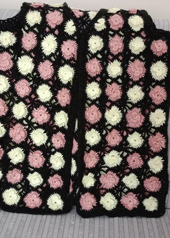 Çiçek Desenli Uzun Örgü Kadın Yelek - Görsel 6