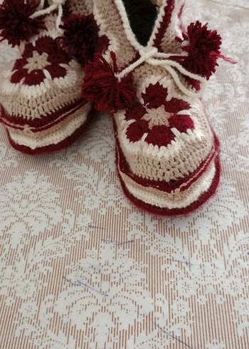 Bordo Nakışlı Örgü Kadın Terlik - Görsel 3