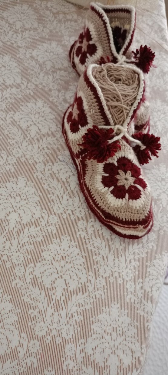 Bordo Nakışlı Örgü Kadın Terlik - Görsel 2