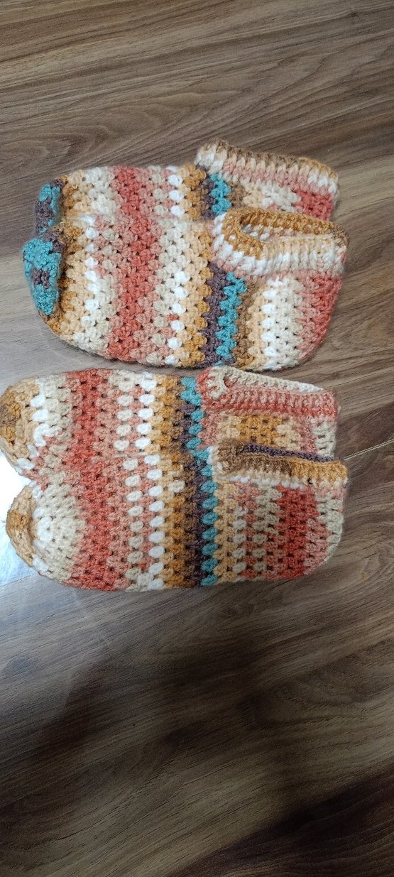 Renkli Örgü Kadın Ev Terliği - Görsel 4