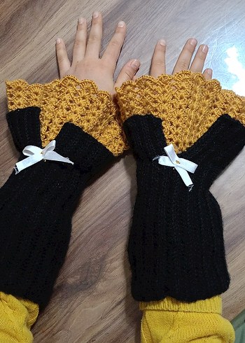 Sarı ve Siyah Örgü Kadın Eldiven - Görsel 4