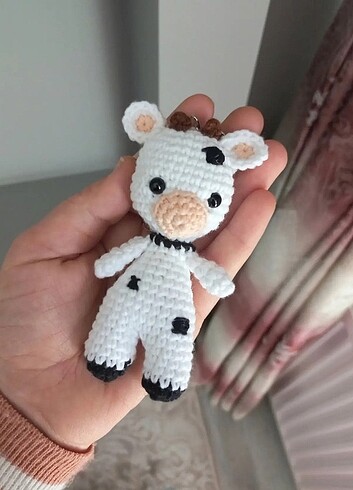 Amigurumi inek anahtarlık