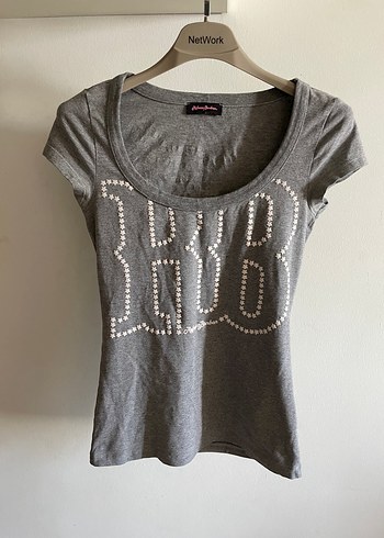 Rebecca Bonbon Kedili Gri TShirt