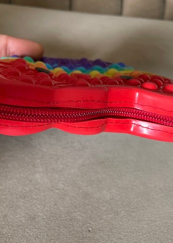 Hello Kitty Renkli Pop It Slikon Çanta - Görsel 4