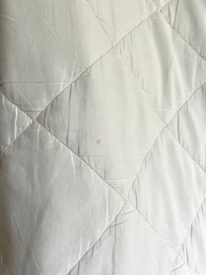 Beyaz Dolgulu Kapitone Alez - Görsel 5