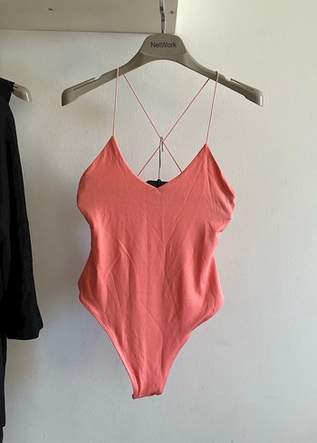 Bershka Somon Çapraz İp Askılı Body - Görsel 3