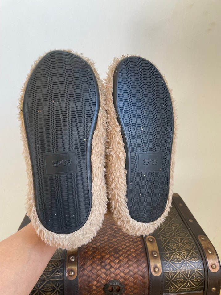 Karamel Peluş Ev Botu 35-36 No - Görsel 4