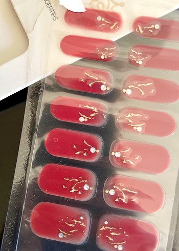 Taşlı Gold Simli Nar Çiçeği Nail Stickers - Görsel 4