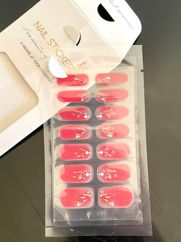 Taşlı Gold Simli Nar Çiçeği Nail Stickers - Görsel 3