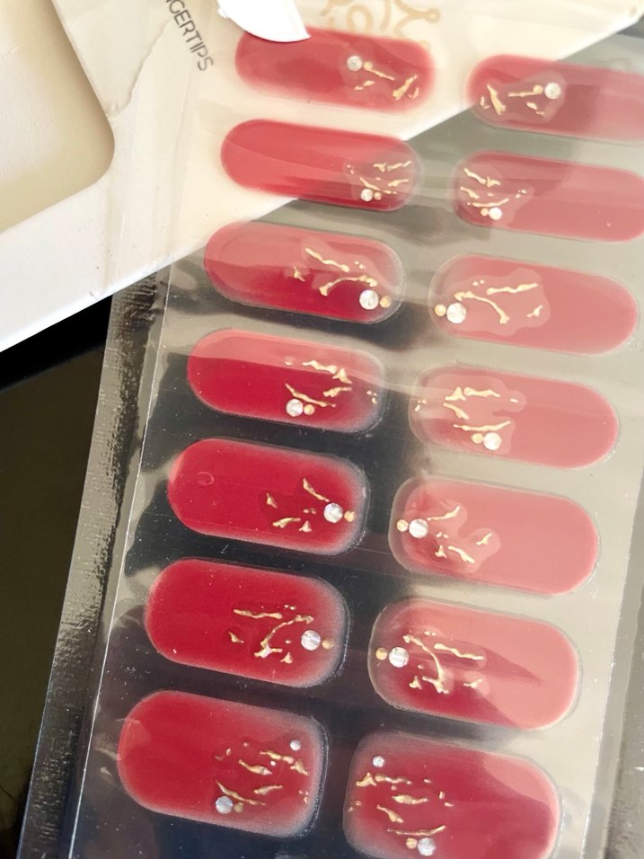 Taşlı Gold Simli Nar Çiçeği Nail Stickers - Görsel 4