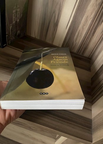 Ölmez Ağacın Peşinde - Artun Ünsal - Görsel 3