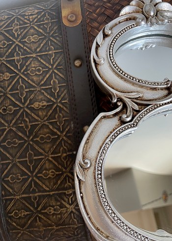 Beden beyaz Renk Eskitme Oymalı Dekoratif Gümüş Ayna