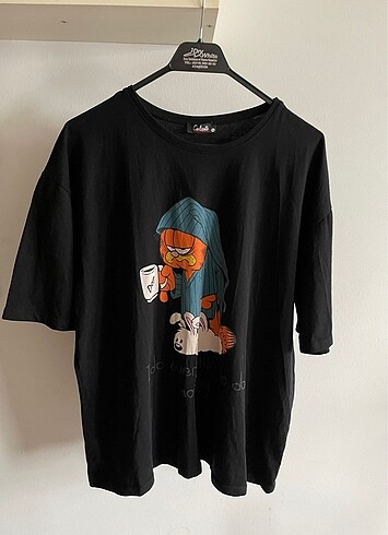Caliente Garfield Tişört