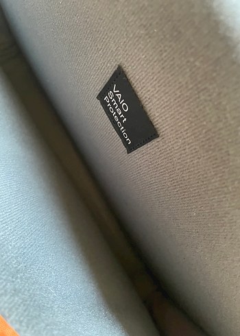 Beden gri Renk Sony Vaio Çizgili Renkli Laptop Kılıfı