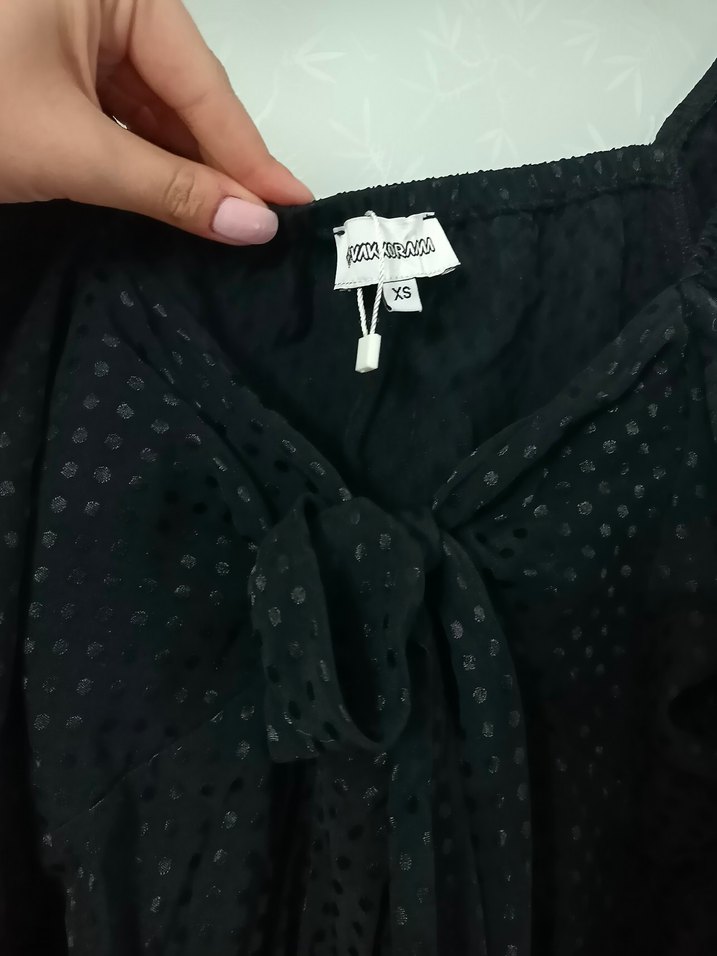 V Yaka Kurdele detayli uzun kollu elbise - Görsel 2