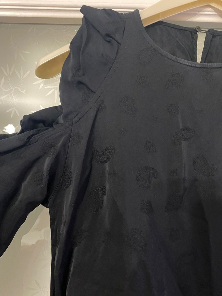 Siyah Omuz Dekolteli Uzun Kollu Elbise - Görsel 2