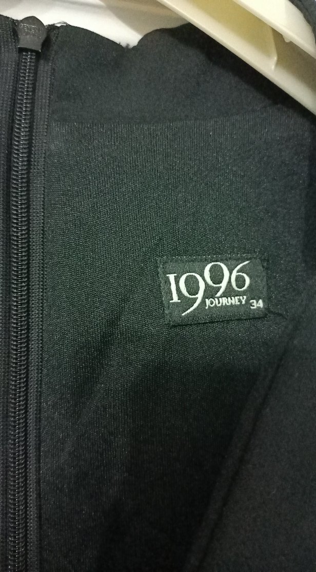 V Yaka Uzun Kollu Siyah Midi Kalem Elbise - Görsel 4